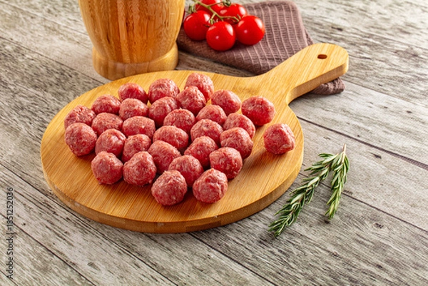 Obraz Raw beegf meatball for cooking