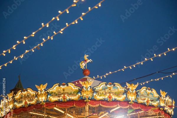 Obraz January 17, 2025, Russia, Moscow, New Year's decorations on Tverskaya Square
