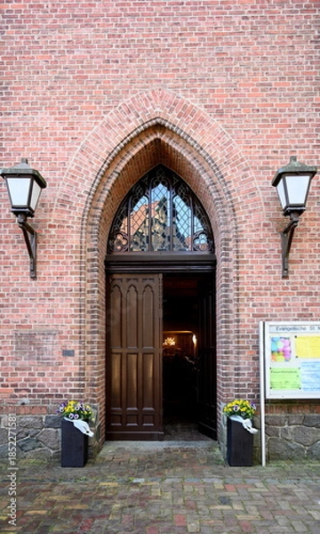 Obraz Seebad Ueckermünde, West-Portal der St. Marienkirche