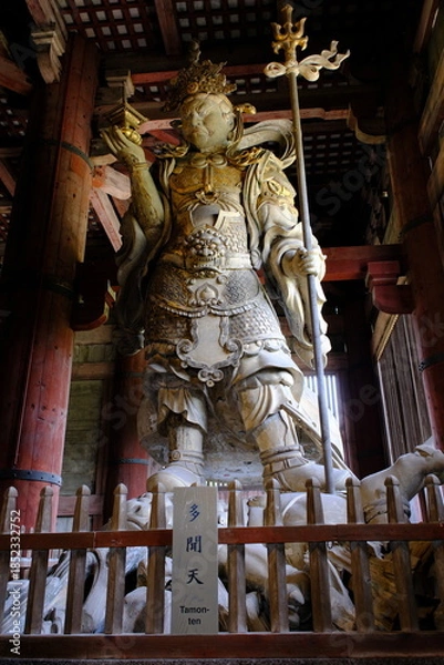 Obraz 東大寺大仏殿の多聞天　奈良県
