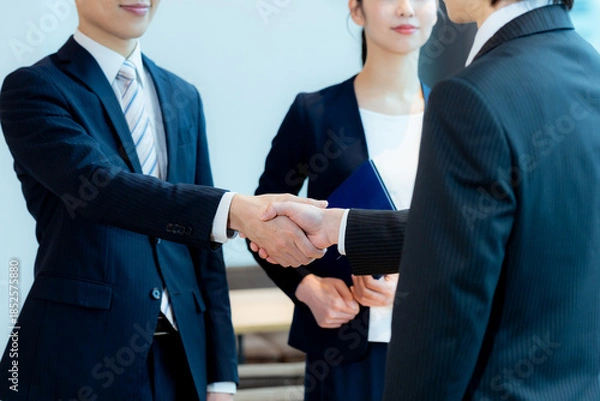 Obraz 握手するビジネスマン