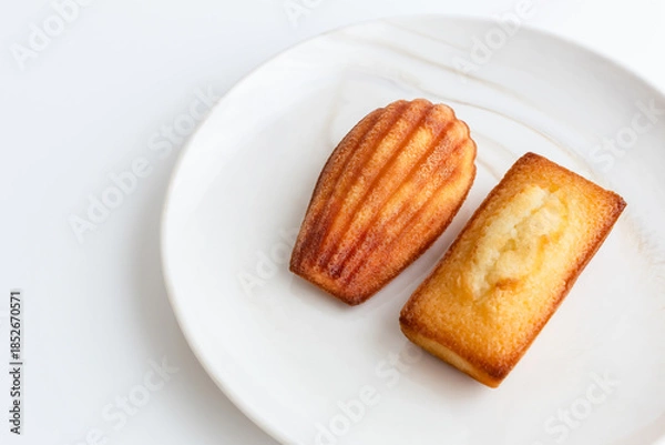 Obraz 貝殻型のマドレーヌとフィナンシェ