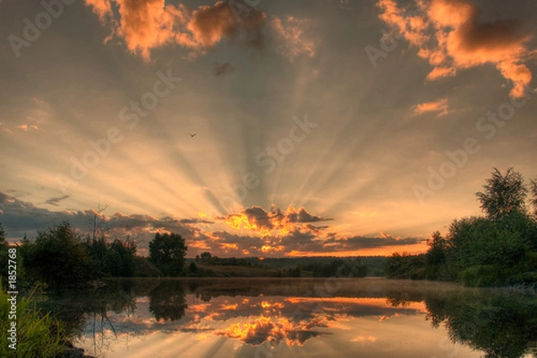 Fototapeta through clouds