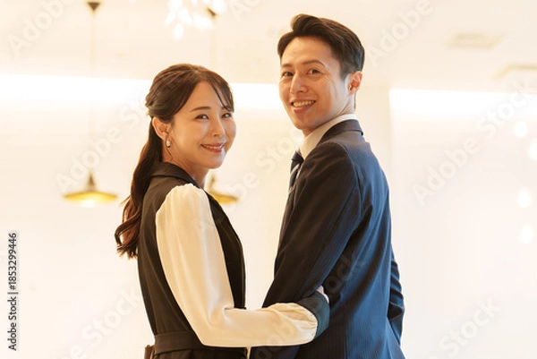 Obraz カップル　夫婦　デート　エスコート