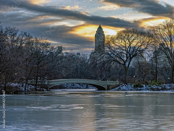 Obraz Bow bridge in winter after light snow