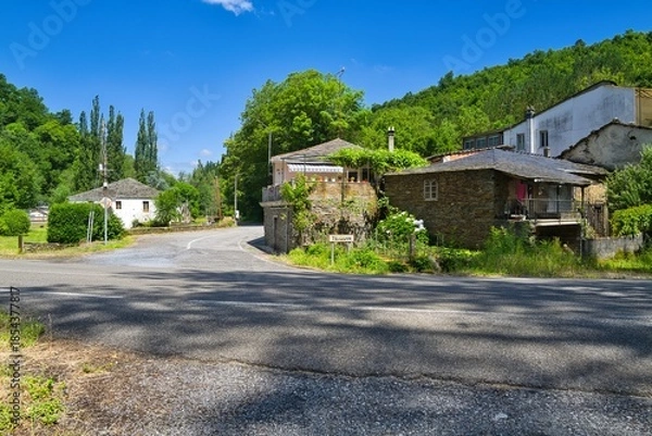 Obraz home, 건축, 건물, sky, 거리, 동네, 도시, 나무, 길거리, 경관, 여름, 네이처, 방갈로, 관광, 여행, 마운튼, 에우로파, 목초, 외관, 나이든