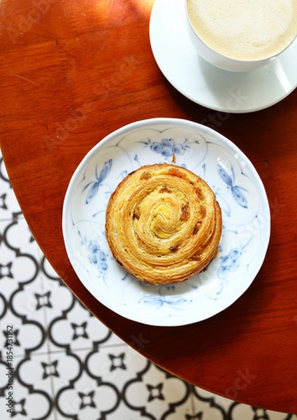 Obraz danish made from puff pastry with raisins