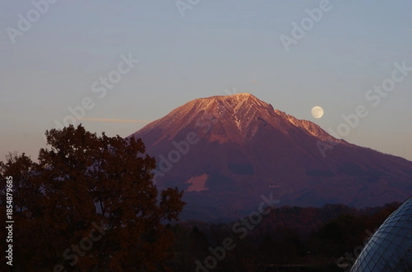 Obraz 大山と月