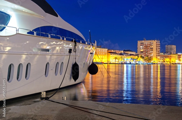 Obraz Yacht docks at sunset