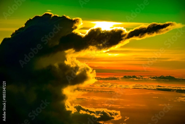 Obraz 怪獣のような雲のシルエット