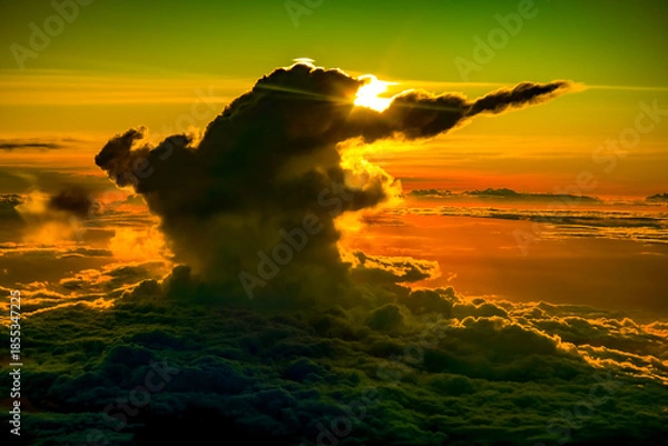 Obraz 夕陽を背にした巨大雲