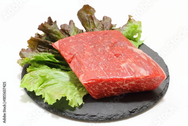 Fototapeta 牛もも肉ブロック（国産牛等級3）