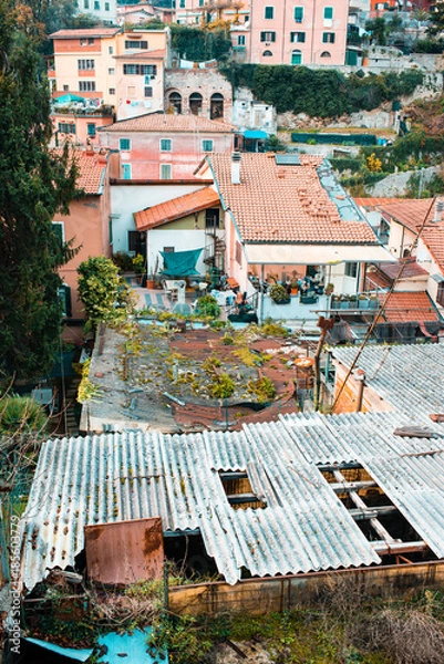 Obraz Tettoia in eternit, amianto danneggiato, smaltimento