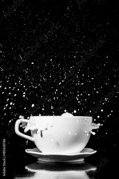 Fototapeta Milk Splash