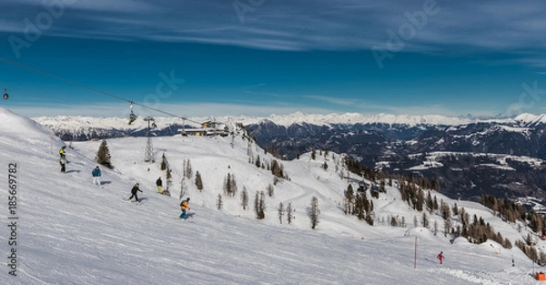 Obraz Skiing At Nassfeld Carinthia Austria