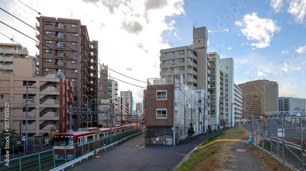 Obraz 土手の横を走る電車