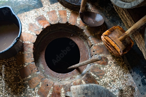 Fototapeta Tools for cleaning of the georgian wine kvevri