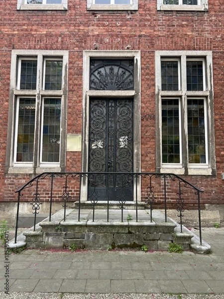 Obraz Front steps on a brick building