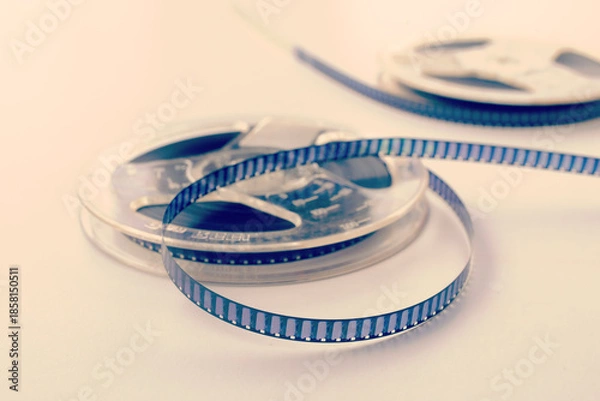 Fototapeta レトロな昭和の時代の8ミリフィルム