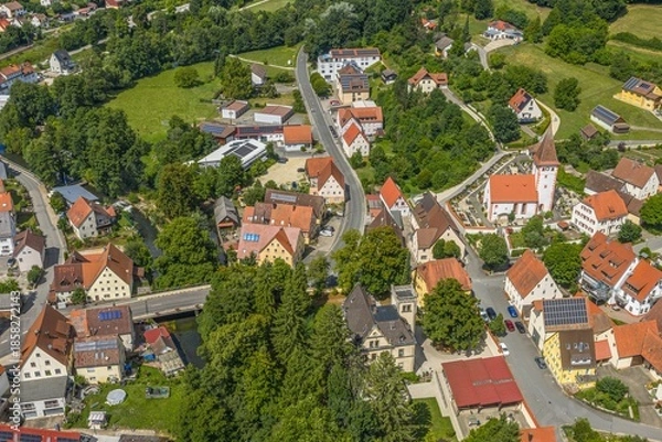 Obraz Das Nürnberger Land rund um die Ortschaft Vorra an der Pegnitz aus der Vogelperspektive