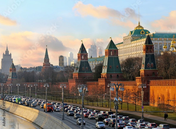 Obraz Traffic jam on the Kremlin