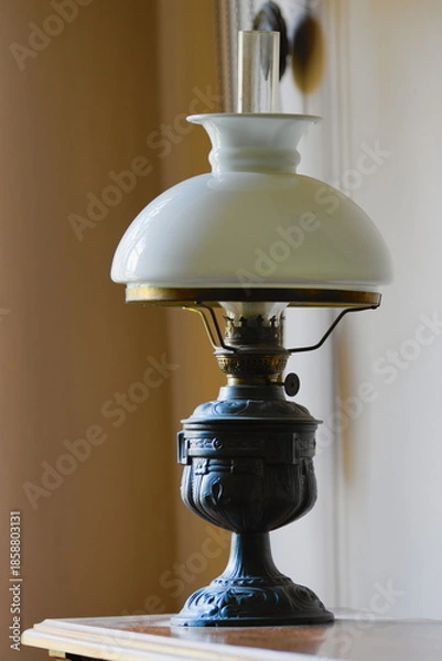 Obraz old kerosene lamp