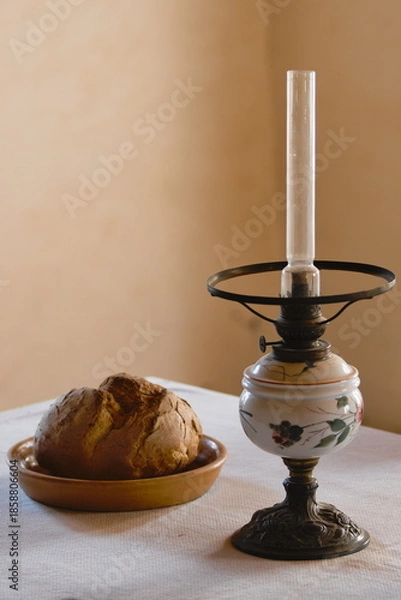 Obraz old kerosene lamp