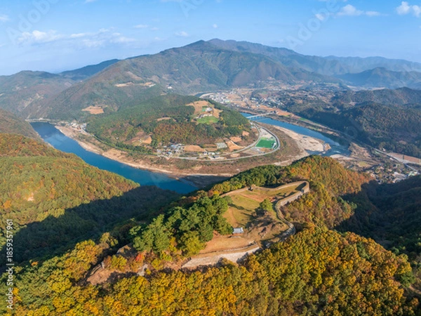 Obraz 충북 단양군 온달산성의 가을 풍경