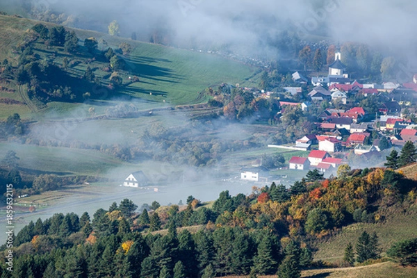 Obraz Sromowce Niżne- wieś w Polsce
