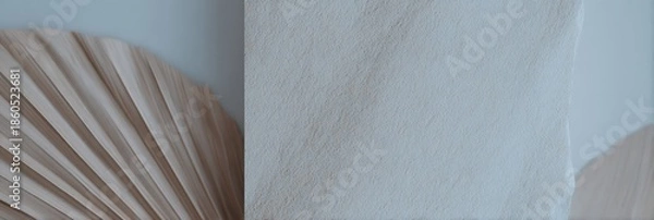 Fototapeta 壁に接する木製のオブジェと白い表面