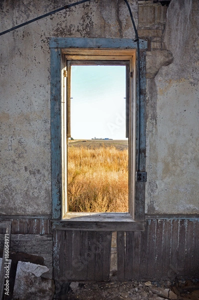Fototapeta Abandoned room with a view