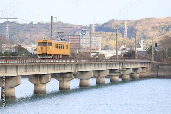 Obraz 小野田線　123系