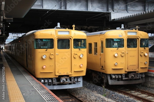 Obraz 山陽本線　115系