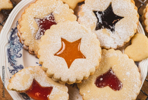 Obraz Linzer biscuits on a baking rack