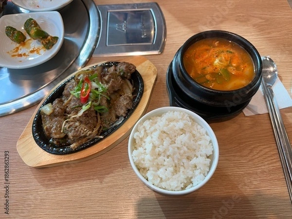 Obraz 돼지갈비 정식