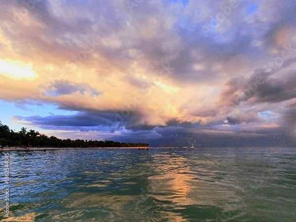 Obraz Dramatic Sunset Sky Over Tropical Water
