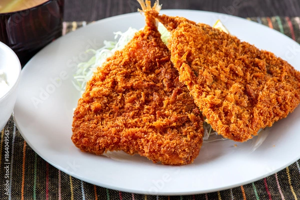 Obraz 皿に乗ったアジフライ