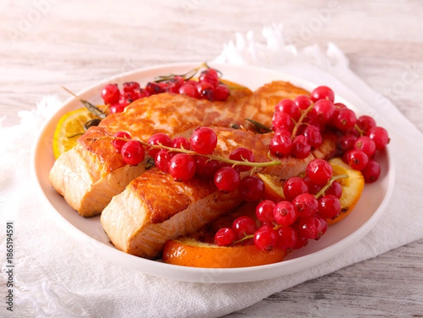 Obraz Salmon with orange and currant