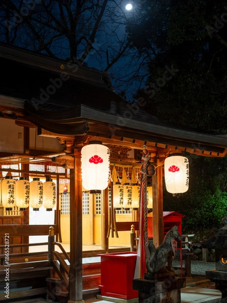 Obraz 御扉が開けられた元旦の稲荷神社