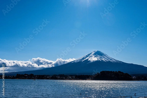 Fototapeta 日本山梨県河口湖と富士山