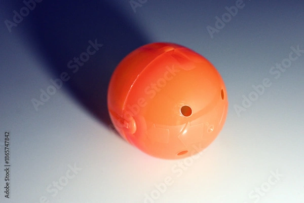 Obraz ガシャポンの空カプセル07