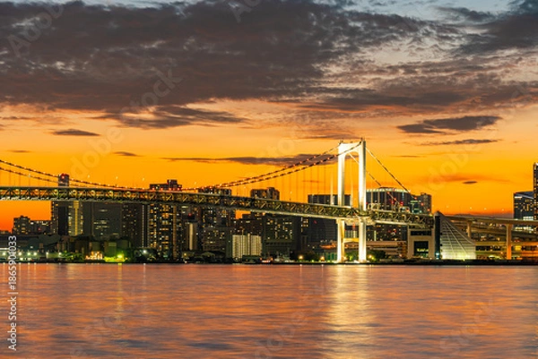 Obraz 日本　東京都心の夕景　黄昏時