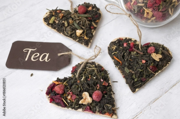 Obraz tea pressed into hearts