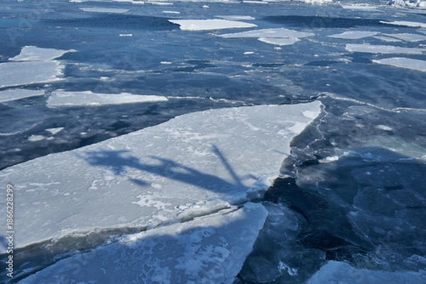 Obraz 北海道　船上から見たオホーツク海の流氷