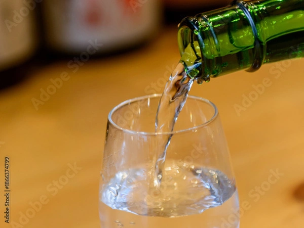 Obraz グラスに注がれる日本酒