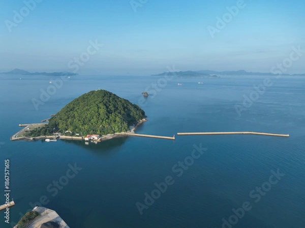 Obraz 愛媛県松山市　早朝の鹿島の風景
