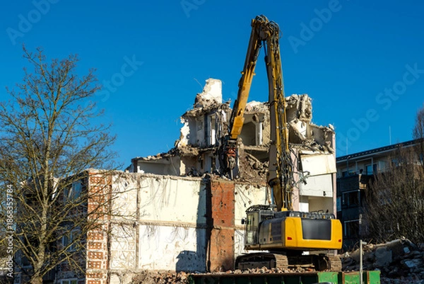 Fototapeta Abriss eines Wohnblocks