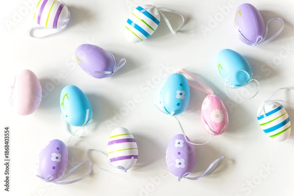 Obraz Happy Easter holidays concept. Easter eggs on a white background
