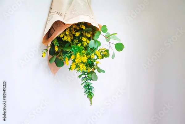 Fototapeta ミモザとユーカリの花束