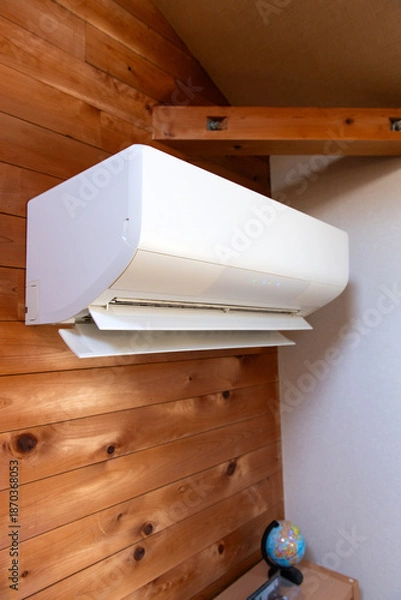 Fototapeta エアコンで部屋を…